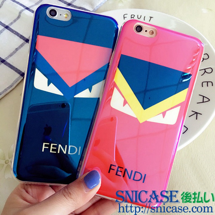 FENDI iphone8ケース 可愛い