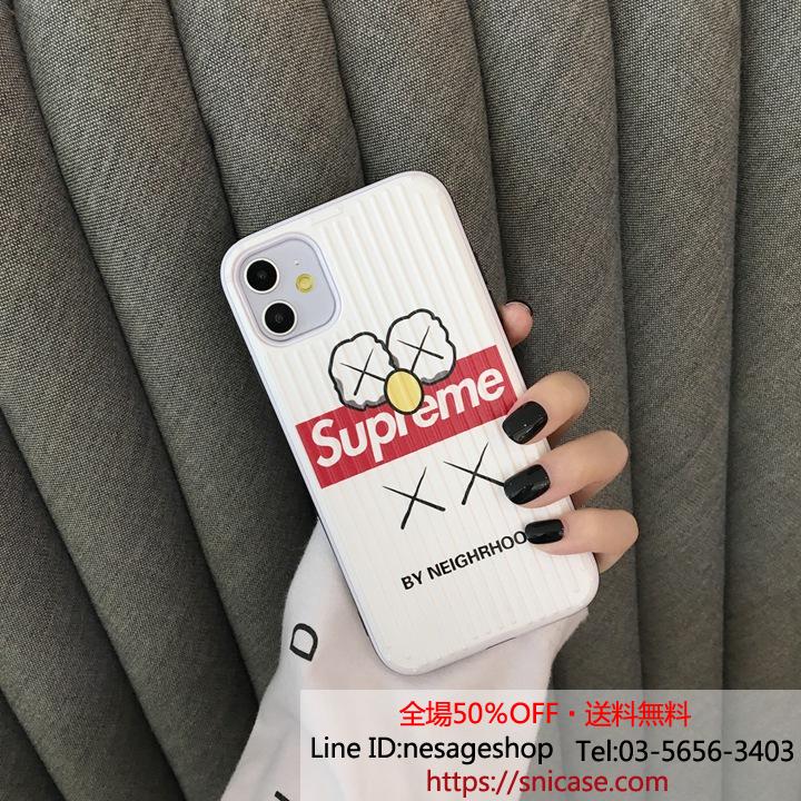 シュプリーム iPHONE11 PRO MAXケース シンプソンズ