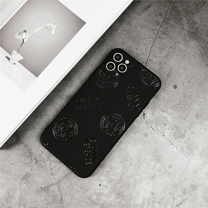 iPhone12カバー Versace 黒