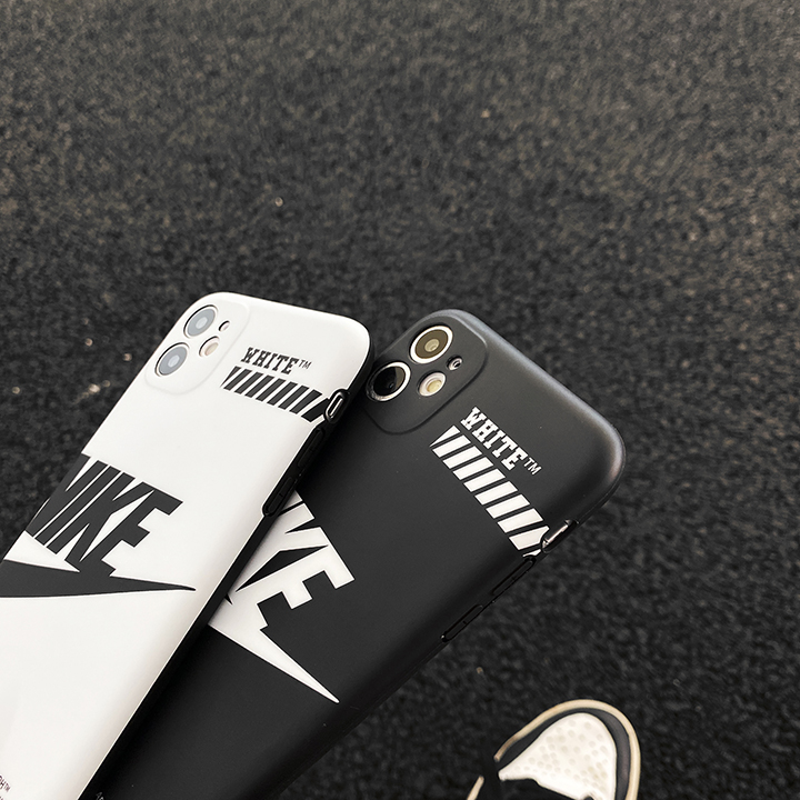 iPhone12Pro Nikeスマホカバー 個性